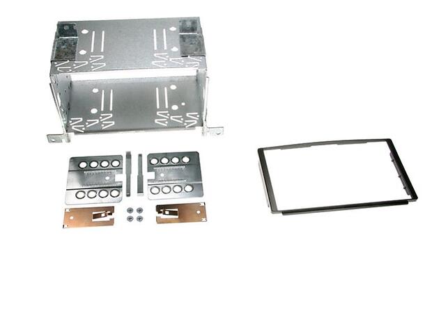 Radioramme Hyundai Santa Fe 01-06 2 DIN Sett 